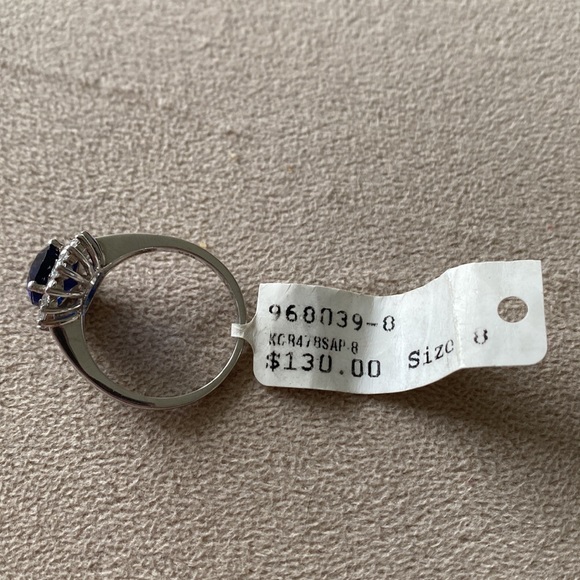 Princess Di Crystal Replica Ring - Picture 3 of 4